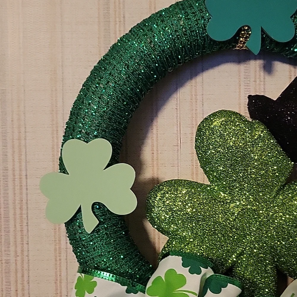 HAND CRAFTED WREATH ST PATRICK'S 